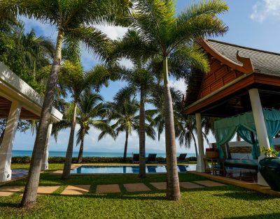 Luxury 4 Bedroom Beachfront Villa in Maenam, Koh Samui